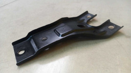 SUPORTE FECHADURA CAPÔ VW PASSAT TSI 2.0 2013