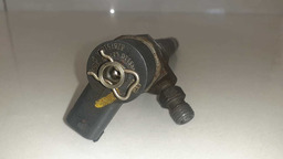 BICO INJETOR FIAT TORO 2.0 2020 DIESEL