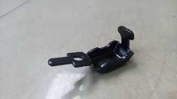 SUPORTE FIXAÇÃO JUNÇÃO BANCO T. CENTRAL VW PASSAT TSI 2013