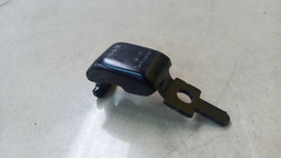 SUPORTE FIXAÇÃO JUNÇÃO BANCO T. CENTRAL VW PASSAT TSI 2013