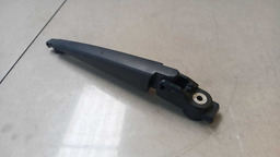 BRAÇO LIMPADOR VIDRO TRASEIRO TOYOTA HILUX SW4 2.8 2017 2018