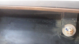 MOLDURA EXTERNA TAMPA T E TOYOTA HILUX SW4 2.8 2017 2018