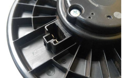 MOTOR VENTILADOR AR FORÇADO TOYOTA HILUX SW4 2.8 2017 2018X