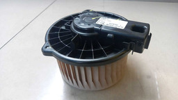 MOTOR VENTILADOR AR FORÇADO TOYOTA HILUX SW4 2.8 2017 2018X