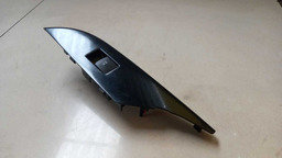 BOTÃO VIDRO ELÉTRICO TRASEIRO E TOYOTA HILUX SW4 2017 2018