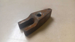 SUPORTE FIXAÇÃO BICO INJETOR TOYOTA HILUX SW4 2017 2018 (1)