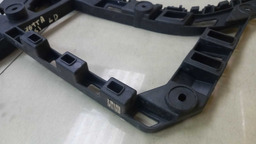 SUPORTE PARACHOQUE TRASEIRO DIREITO VW JETTA TSI 2012 2013