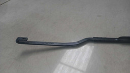 BRAÇO LIMPADOR PARABRISA LADO ESQUERDO FIAT TORO 2.0 2020