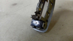 LUZ CORTESIA TETO LATERAL L DIREITO HYUNDAI SONATA 2.4 2011