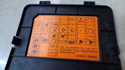 TAMPA CAIXA FUSIVEL PAINEL HYUNDAI SONATA 2.4 2011