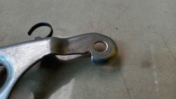 SUPORTE INTERNO COLETOR ADMISSÃO GM ONIX 1.4 2013 2014