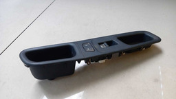 BOTÃO VIDRO ELÉTRICO DIANTEIRO D JEEP RENEGADE 2017 2018