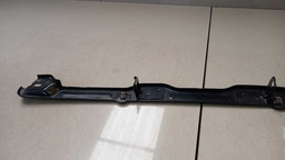 SUPORTE CENTRAL PARACHOQUE DIANTEIRO GM ONIX 1.4 2013 2014