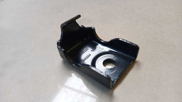 SUPORTE CHAPA TRAVA JEEP RENEGADE 2016 2017 51940284