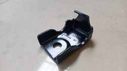 SUPORTE CHAPA TRAVA JEEP RENEGADE 2016 2017 51940284