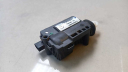 MOTOR TRAVA TAMPA TRASEIRA GM ONIX 1.4 2013 2014 52038401