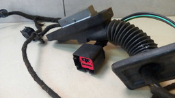 CHICOTE PORTA DIANTEIRA ESQUERDO GM ONIX 2013 2014 52089134