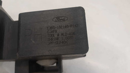 SUPORTE PAINEL FRONTAL LADO DIREITO FORD KA 2017