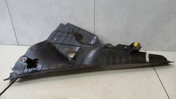 MOLDURA COLUNA TRASEIRA L D GM ONIX 2013 2014 52046610