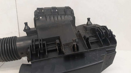 CAIXA FILTRO DE AR MERCEDES C200 CGI 1.8 2011