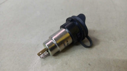 TOMADA AUXILIAR LAND ROVER FREELANDER 2 2009 1S7T19N236AA