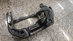 TRAVESSA SUPORTE CAMBIO BMW X6 4.4 2010