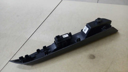 BOTÃO VIDRO ELÉTRICO TRASEIRO ESQUERDO NISSAN KICKS 2018