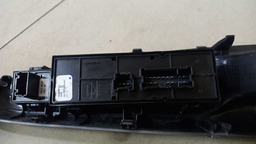 COMANDO VIDRO ELÉTRICO NISSAN KICKS 2018 2019