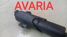 ESGUICHO FAROL LADO DIREITO AUDI A4 TFSI 2015 2016 8K0955102