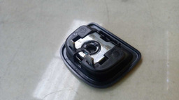 GANCHO TAMPA TRASEIRA VW GOLF TSI 2013 2014 8V0863503B