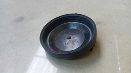 TAMPA VEDAÇÃO FAROL VW GOLF TSI 2013 2014 89004031