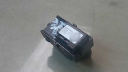 BOTÃO TRAVA PORTA DIANTEIRO ESQUERDO GM CRUZE 2018 2019 