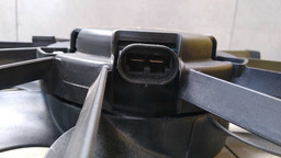 DEFLETOR RENAULT SANDERO 1.6 2007 2008 2009 A 2013