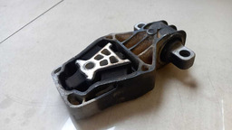 COXIM INFERIOR MERCEDES CLASSE 200 2016 2017 A2462401209