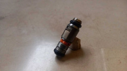 BICO INJETOR HYUNDAI TUCSON 2.0 2014 2015 (1)