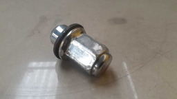 PORCA DE RODA TOYOTA HILUX 2006 A 2012