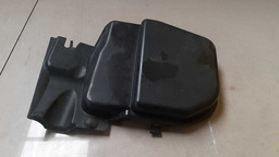 TAMPA CAIXA FILTRO DE AR LADO DIREITO BMW X1 2015
