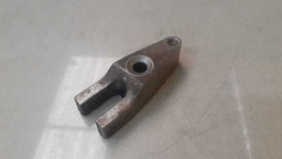 TRAVA BICO INJETOR TOYOTA HILUX 2.8 2021