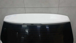 TAMPA TRASEIRA FORD KA 2015 2016 BRANCO