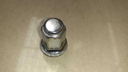 PORCA DE RODA TOYOTA HILUX 2021