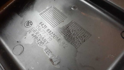 TAMPA CAIXA FILTRO DE AR DIREITO BMW X1 N52 2011