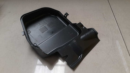 TAMPA CAIXA FILTRO DE AR LADO ESQUERDO BMW X1 2011