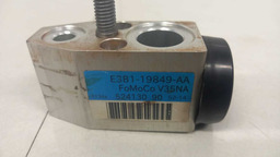 VÁLVULA EXPANSÃO FORD KA 1.0 2014 2015 E3B119849AA