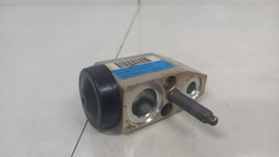 VÁLVULA EXPANSÃO FORD KA 1.0 2014 2015 E3B119849AA