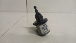ATUADOR FAROL XENON L D LAND ROVER DISCOVERY 3 2008 2009