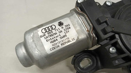 MOTOR MÁQUINA LIMPADOR TRASEIRO AUDI Q3 2013 2014