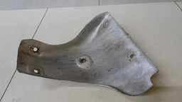 PROTETOR ESCAPE TOYOTA COROLLA 2001 2002