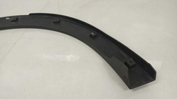 MOLDURA PARALAMA TRASEIRO ESQUERDO NISSAN KICKS 2016 - 2020