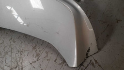 TAMPA TRASEIRA FORD FOCUS 2014 A 2017 COM DETALHE CINZA