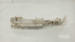 GUIA PARA-CHOQUE TRASEIRO LADO DIREITO GM CAPTIVA 2011